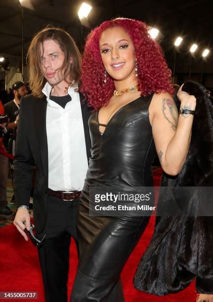 1,391 Avn Awards 2023 Stock Photos & High